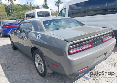 2019 Dodge Challenger Sxt z USA, uszkodzony, nr VIN 2C3CDZAG6KH674030